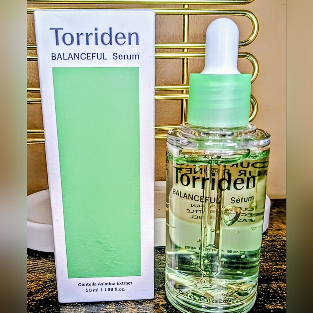 5/75$  Torriden - Balanceful Cica Serum
